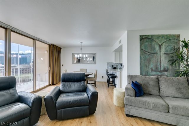 205 East Harmon Avenue 1005, Las Vegas, NV 89169