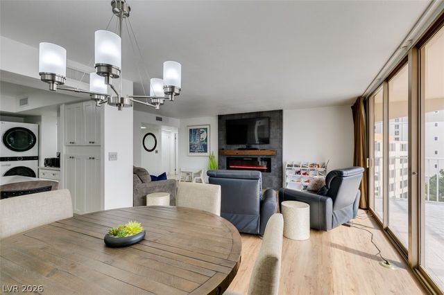 205 East Harmon Avenue 1005, Las Vegas, NV 89169