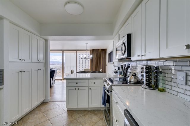 205 East Harmon Avenue 1005, Las Vegas, NV 89169