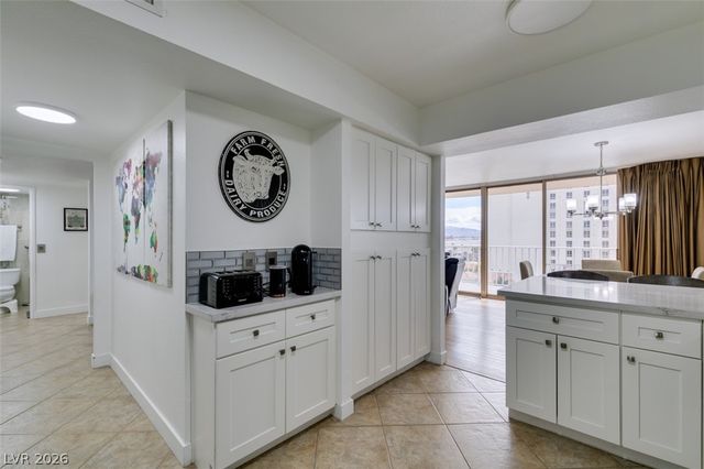 205 East Harmon Avenue 1005, Las Vegas, NV 89169