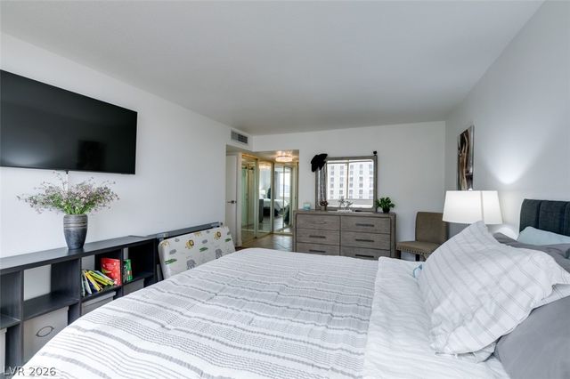 205 East Harmon Avenue 1005, Las Vegas, NV 89169