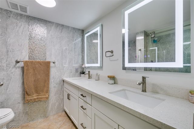 205 East Harmon Avenue 1005, Las Vegas, NV 89169