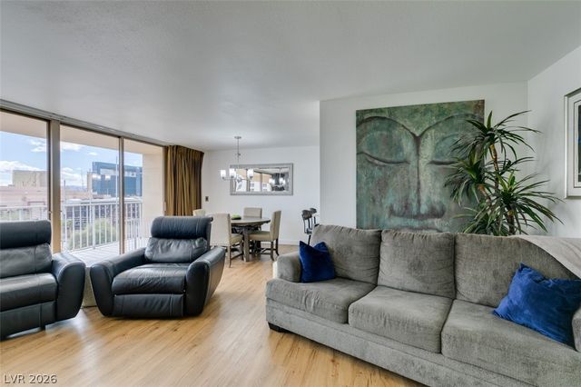 205 East Harmon Avenue 1005, Las Vegas, NV 89169