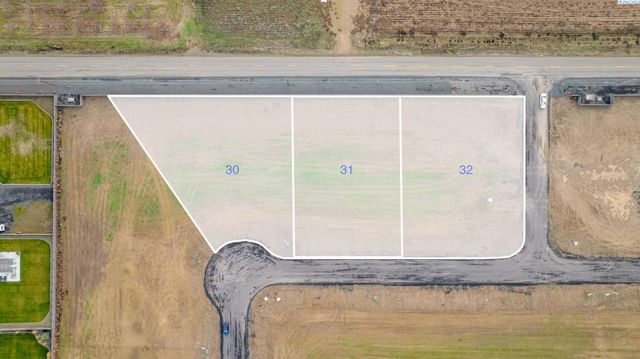 12736 Blackfoot Dr, Pasco, WA 99301