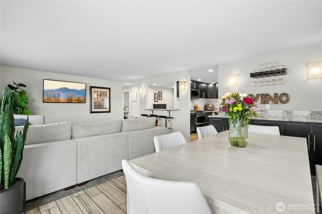 11807 51st Avenue NE, Marysville, WA 98271