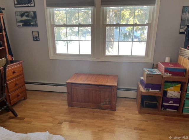 8 Royalston Lane, South Setauket, NY 11720