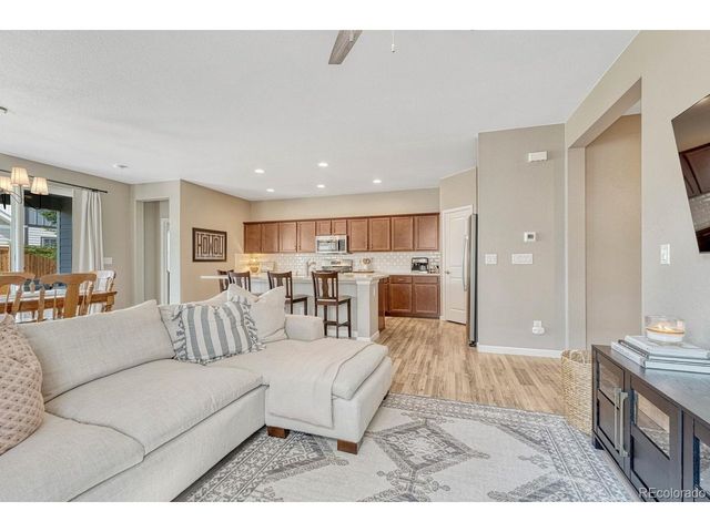 27859 E 7th Pl, Aurora, CO 80018