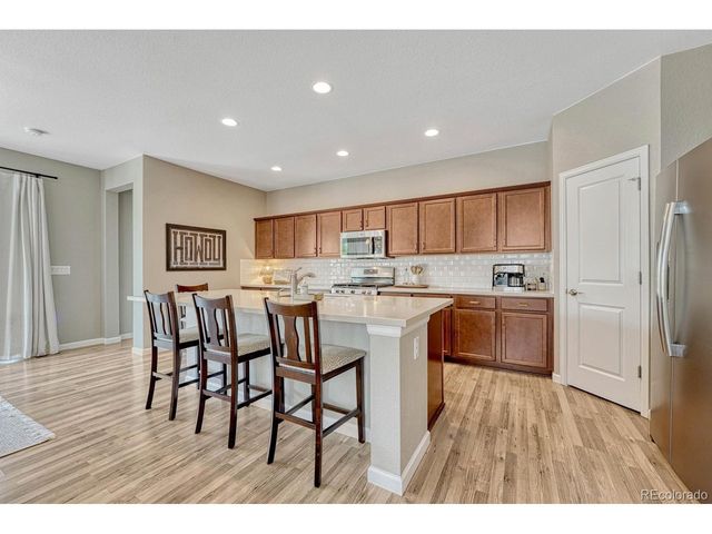27859 E 7th Pl, Aurora, CO 80018