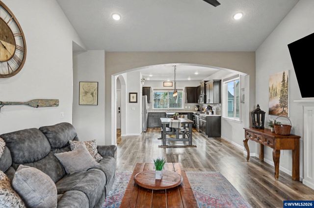 7320 SE Dot St, Corvallis, OR 97330