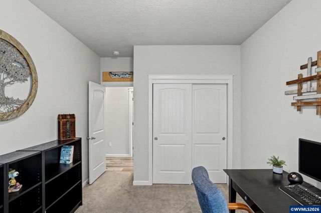 7320 SE Dot St, Corvallis, OR 97330