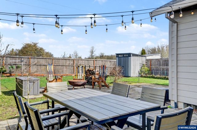 7320 SE Dot St, Corvallis, OR 97330