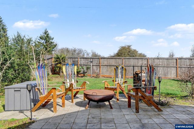 7320 SE Dot St, Corvallis, OR 97330