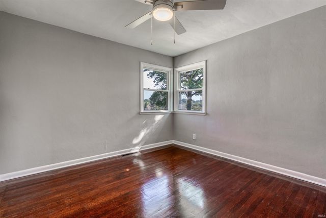707 Wessel Lane, Evansville, IN 47712