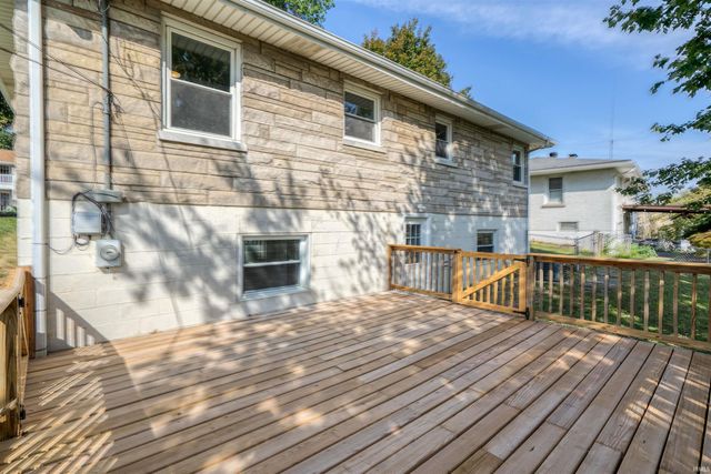 707 Wessel Lane, Evansville, IN 47712