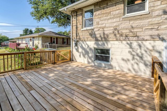 707 Wessel Lane, Evansville, IN 47712