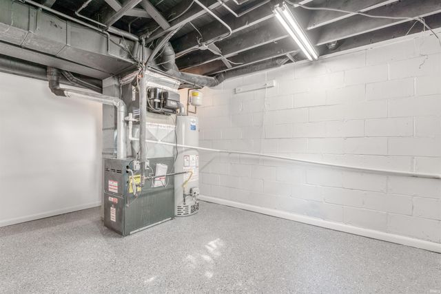 707 Wessel Lane, Evansville, IN 47712