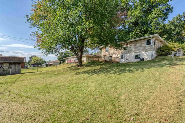 707 Wessel Lane, Evansville, IN 47712