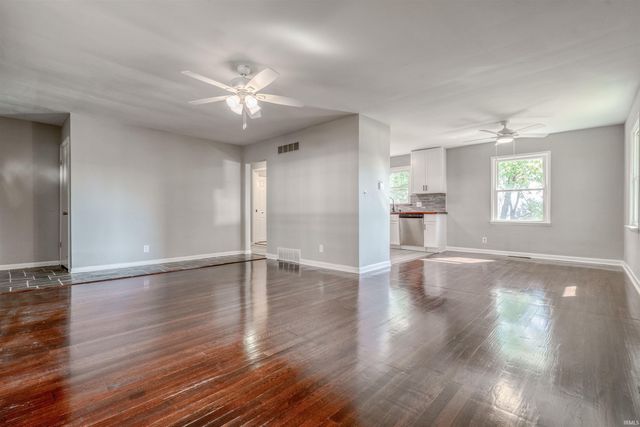 707 Wessel Lane, Evansville, IN 47712