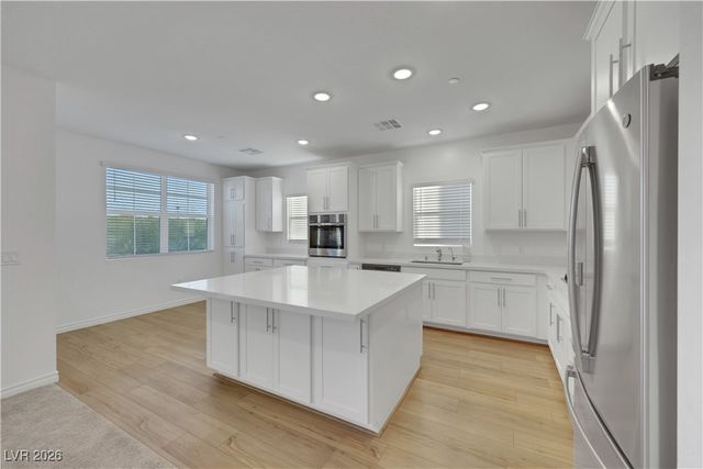 2555 Hampton Road 7202, Henderson, NV 89052