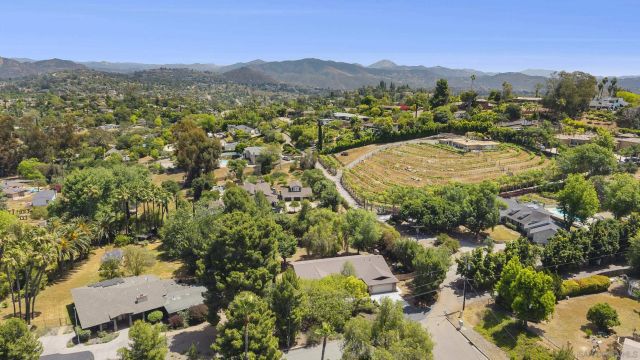 1515 Donita Dr., El Cajon, CA 92020