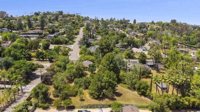1515 Donita Dr., El Cajon, CA 92020