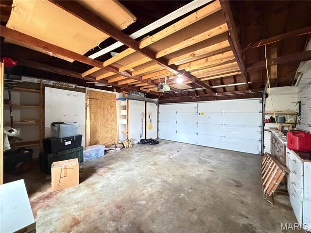 54 Fairview Drive, Hillsboro, MO 63050