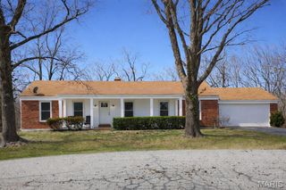 54 Fairview Drive, Hillsboro, MO 63050
