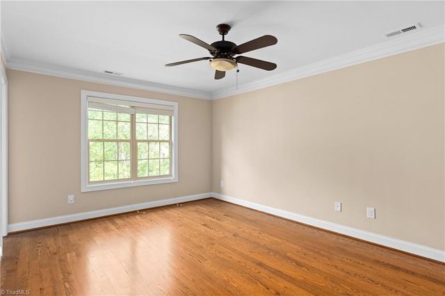 5041 Bennington Way, High Point, NC 27262