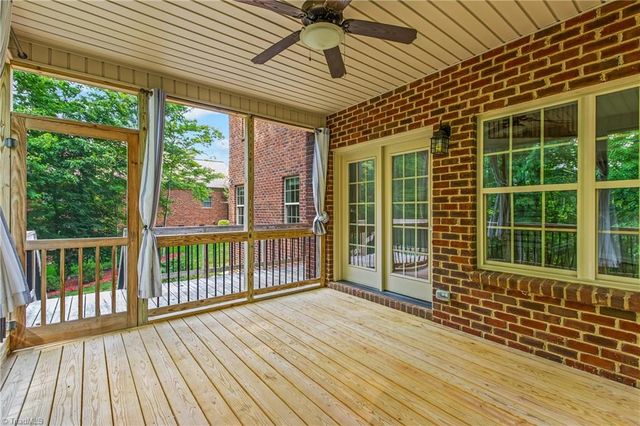 5041 Bennington Way, High Point, NC 27262