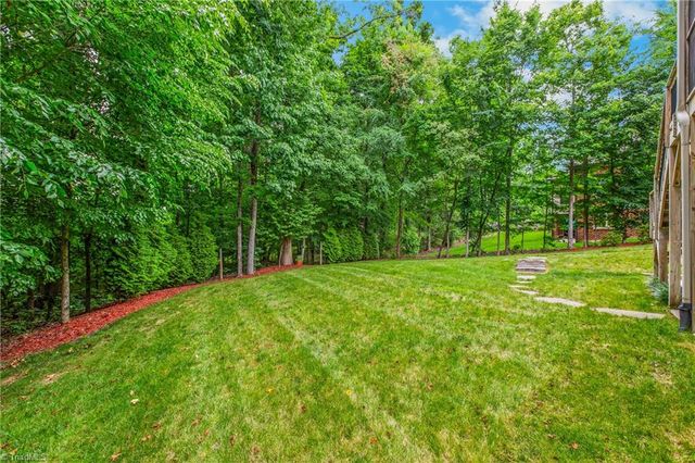 5041 Bennington Way, High Point, NC 27262