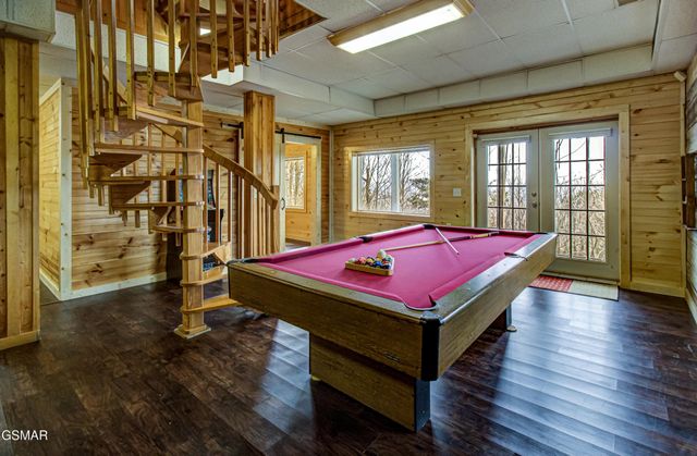 1815 Silver Poplar Lane, Sevierville, TN 37876