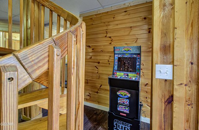 1815 Silver Poplar Lane, Sevierville, TN 37876