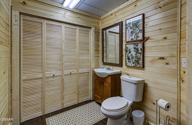 1815 Silver Poplar Lane, Sevierville, TN 37876