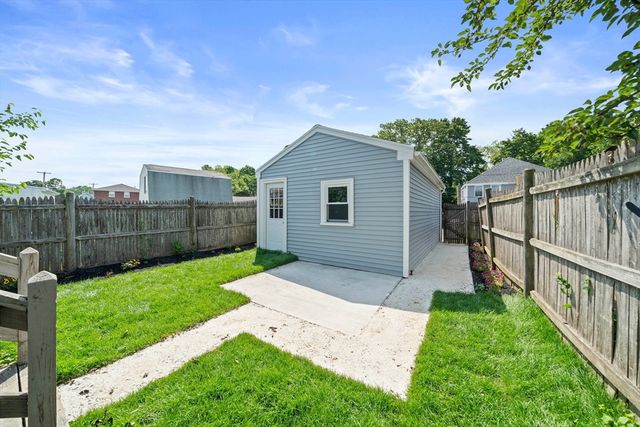 807 Sea Street, Quincy, MA 02169