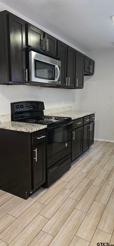 2308-2310 Aberdeen Drive, Tyler, TX 75703