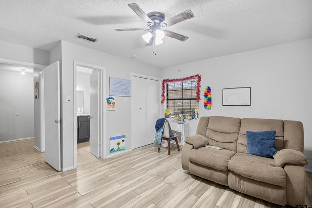 2308-2310 Aberdeen Drive, Tyler, TX 75703