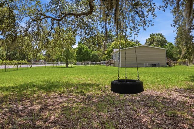 45861 RACCOON STREET, Paisley, FL 32767