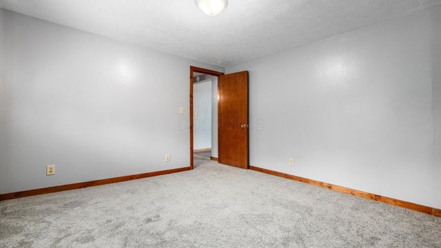 168 Waterworks Road, Newark, OH 43055