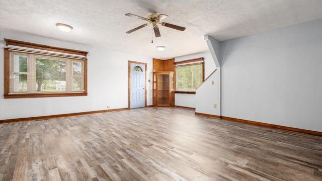 168 Waterworks Road, Newark, OH 43055