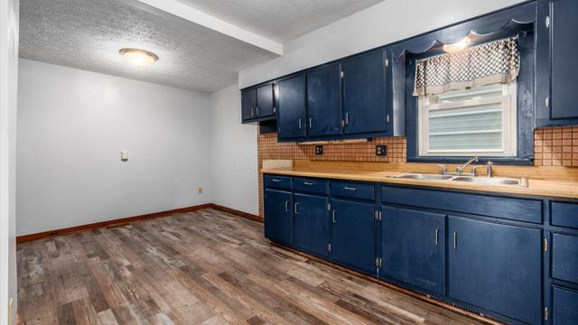 168 Waterworks Road, Newark, OH 43055