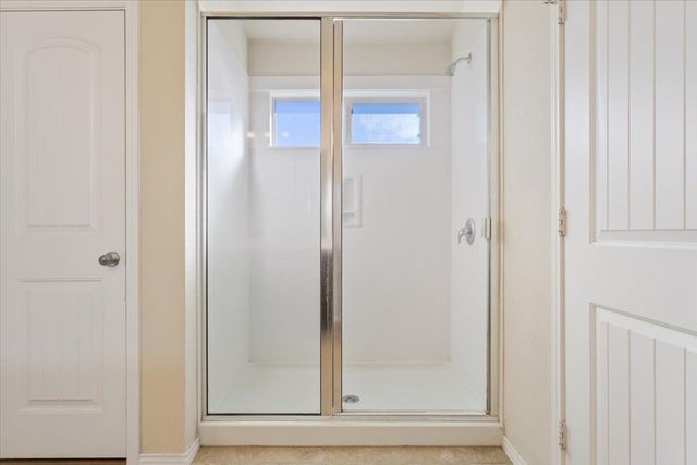 829 Ibis Falls LOOP, Jarrell, TX 76537