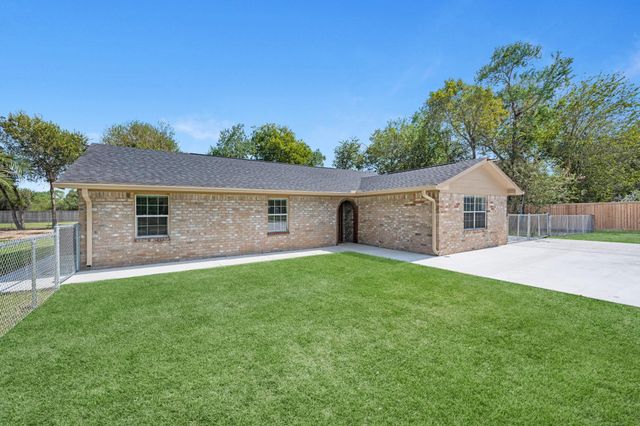 17435 Wells Drive CR115, Pearland, TX 77584