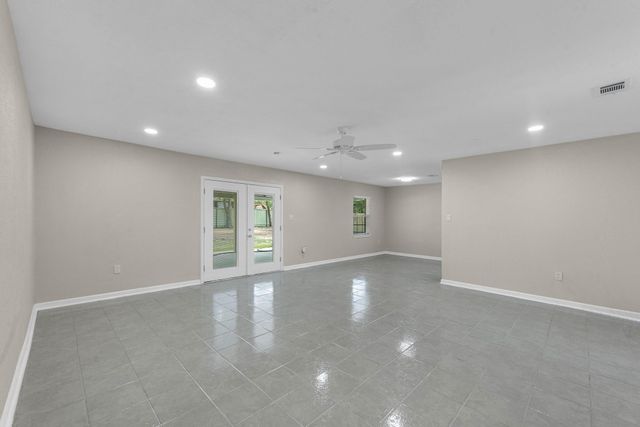17435 Wells Drive CR115, Pearland, TX 77584