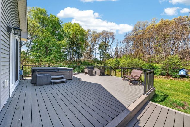 59282 County Road 653, Almena Twp, MI 49079
