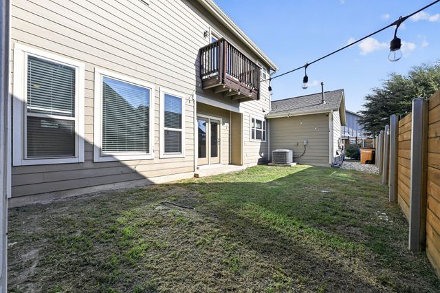 5800 Baythorne DR, Austin, TX 78747