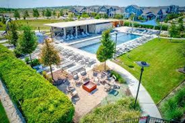 5800 Baythorne DR, Austin, TX 78747