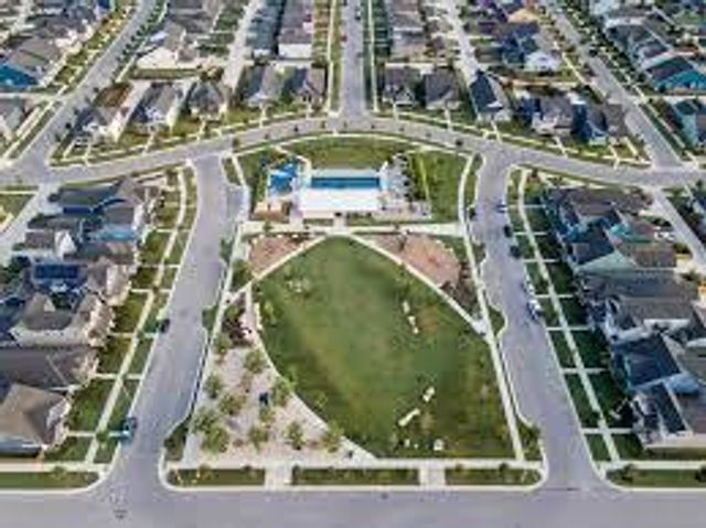 5800 Baythorne DR, Austin, TX 78747
