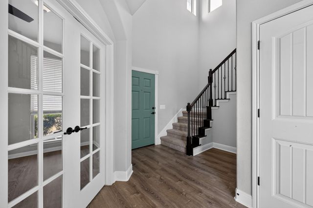 5800 Baythorne DR, Austin, TX 78747