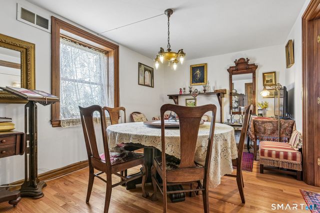 2459 Whitney Avenue 17, Hamden, CT 06518