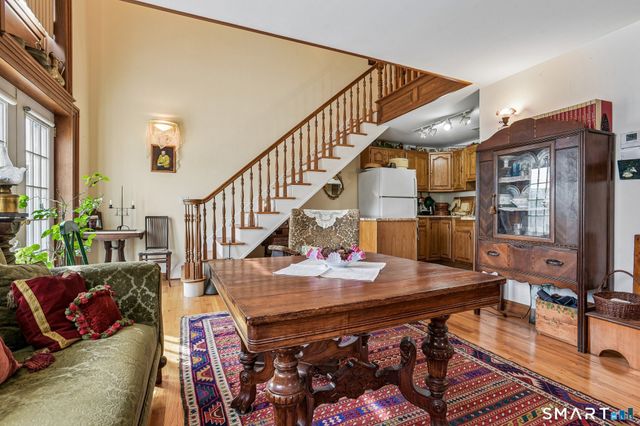 2459 Whitney Avenue 17, Hamden, CT 06518